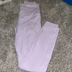 Brand new Lululemon Wunder Train Size 4 leggings